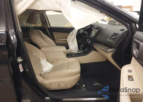 2019 Subaru Outback 2.5I Limited z USA, uszkodzony, nr VIN 4S4BSANC5K3395883